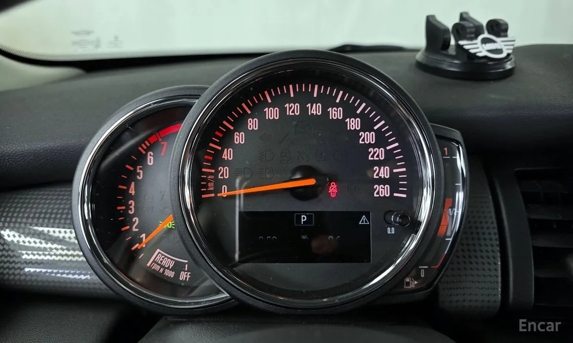 Фото 8 - Mini Cooper