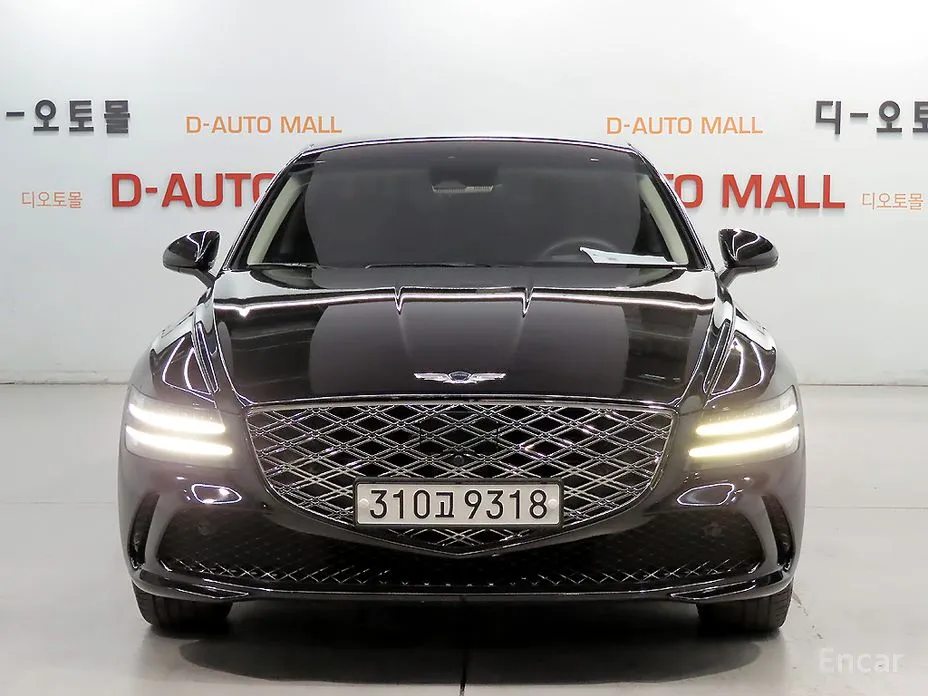 Фото 2 - Genesis G80