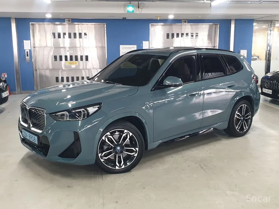 Фото 1 - BMW iX1