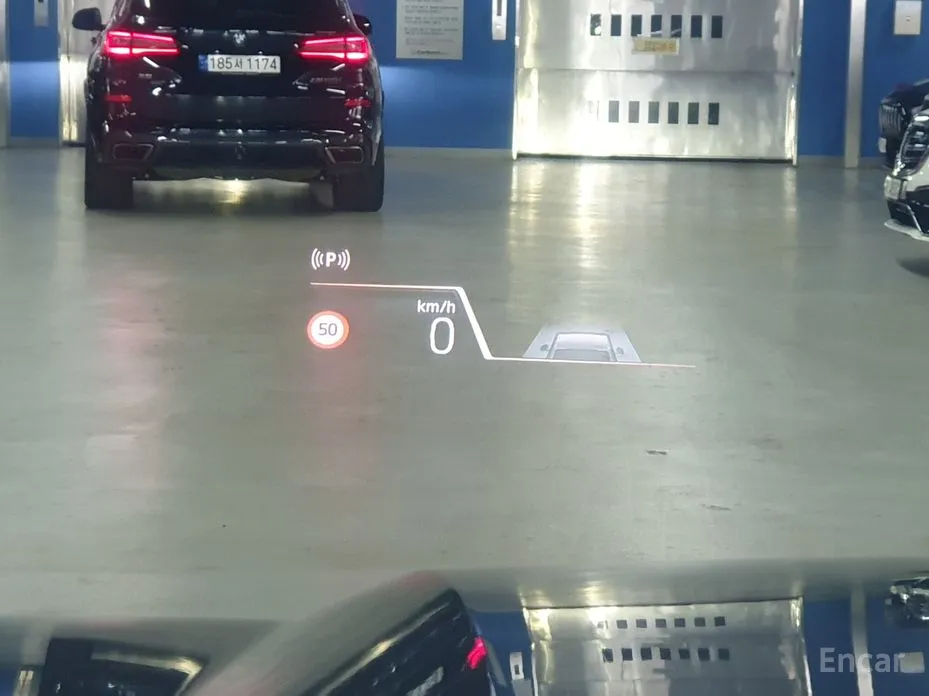 Фото 13 - BMW iX1