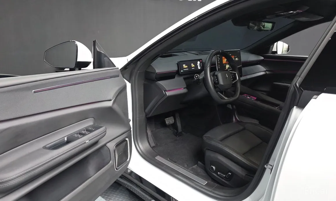 Фото 10 - Polestar 4