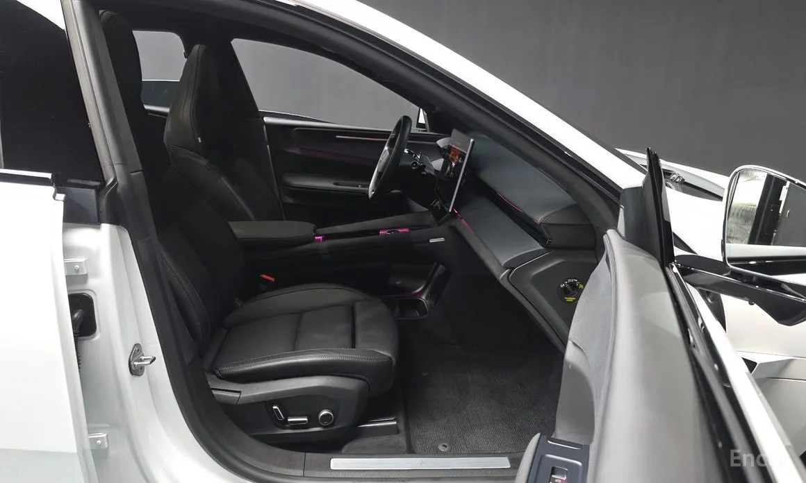 Фото 11 - Polestar 4