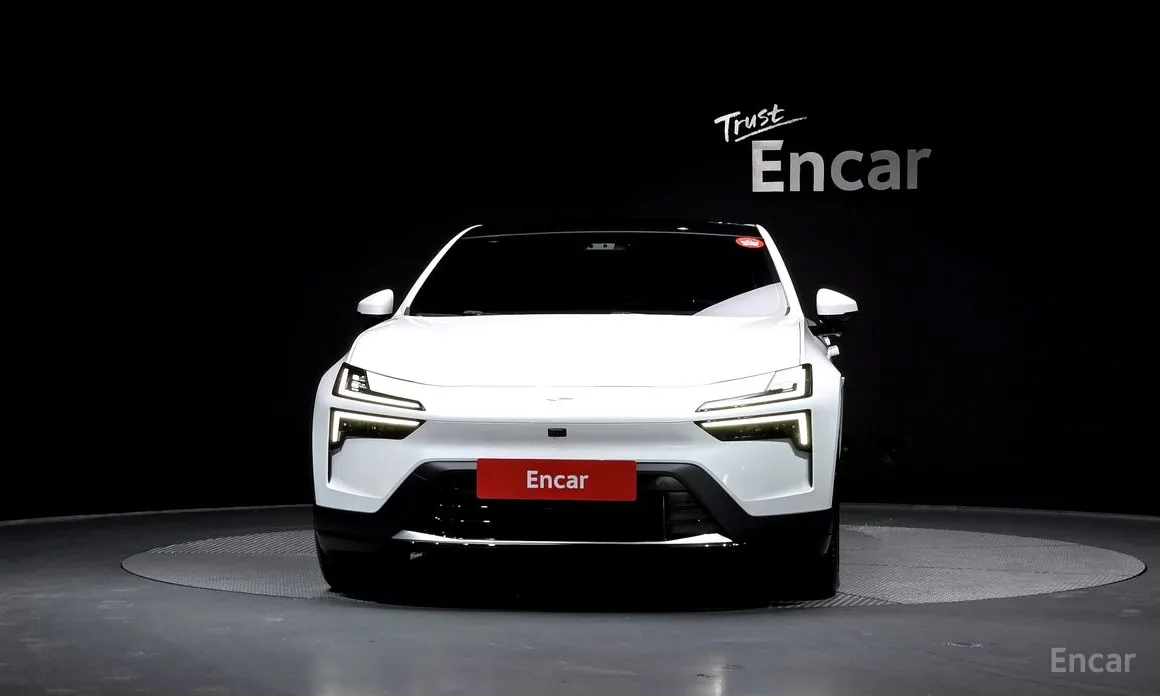 Фото 3 - Polestar 4