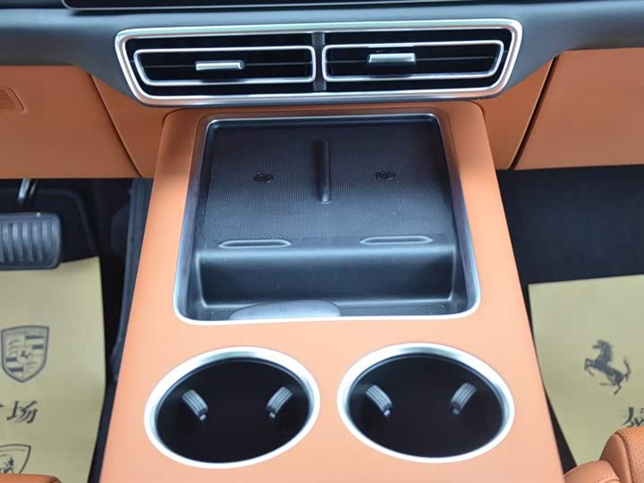 Фото 9 - LiXiang L9