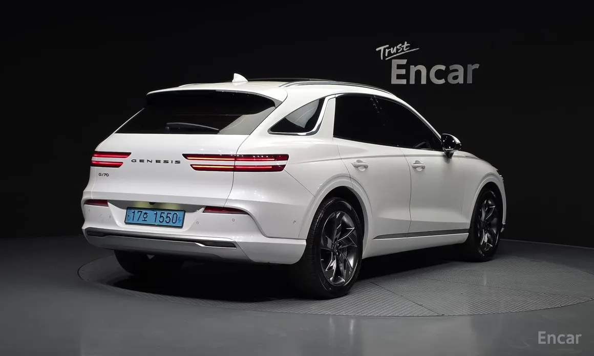 2022 Genesis GV70