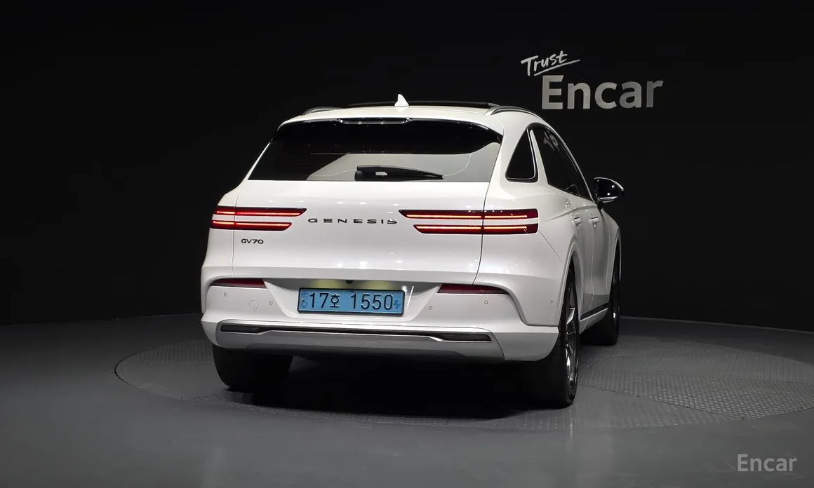 2022 Genesis GV70