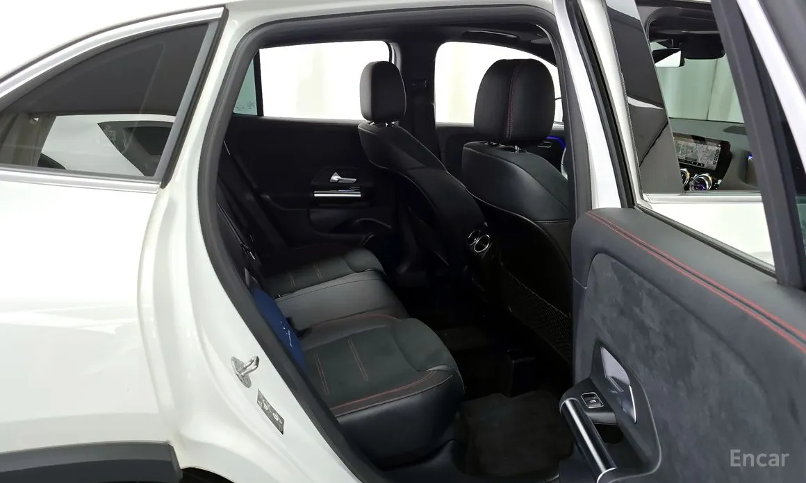 Mercedes-Benz GLA-Class 2020 GLA250 4MATIC
