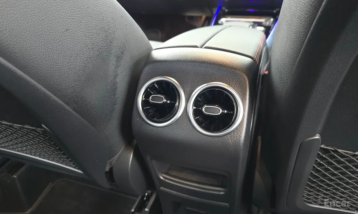 Mercedes-Benz GLA-Class 2020 GLA250 4MATIC