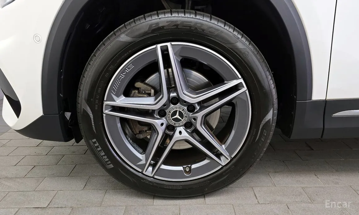 Mercedes-Benz GLA-Class 2020 GLA250 4MATIC
