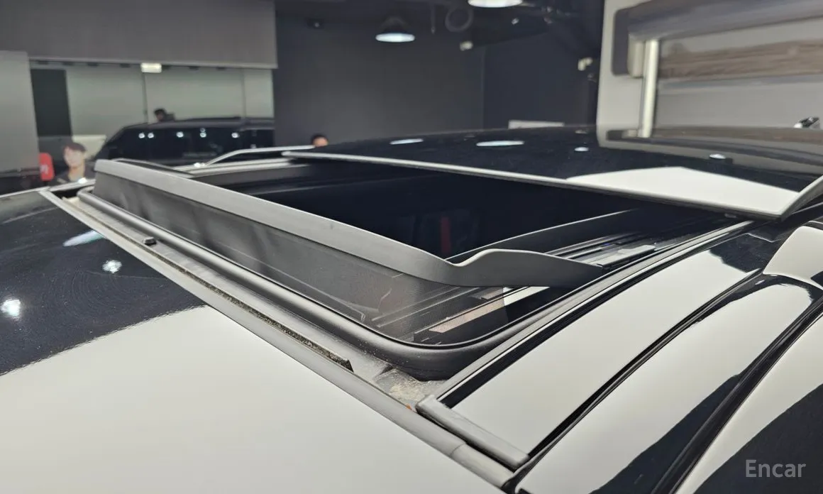 Фото 19 - Land Rover Defender