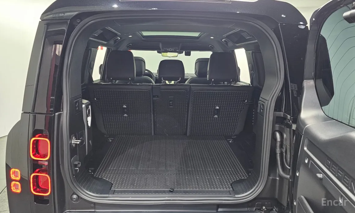 Фото 20 - Land Rover Defender