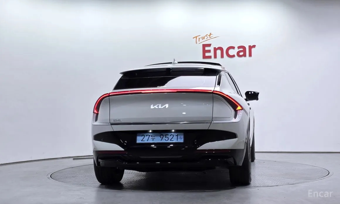 Фото 4 - Kia EV6