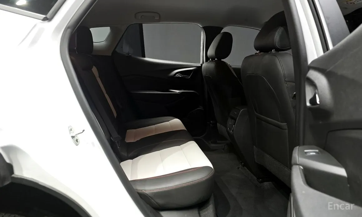 Фото 12 - Chevrolet Trax