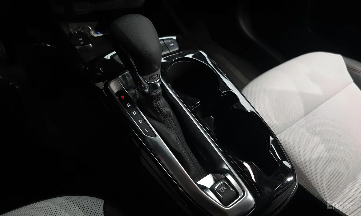 Фото 9 - Chevrolet Trax