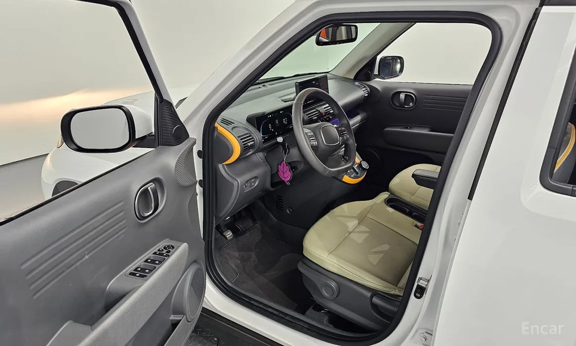 Photo 11 - Hyundai Casper