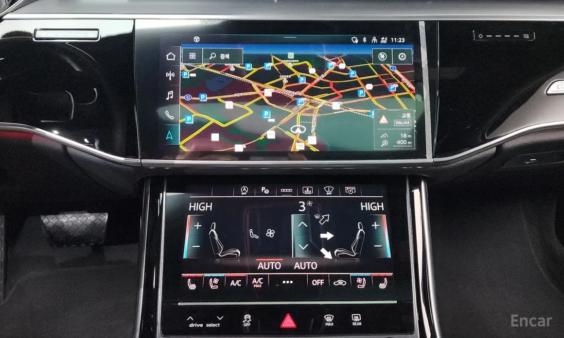 Фото 14 - Audi A8