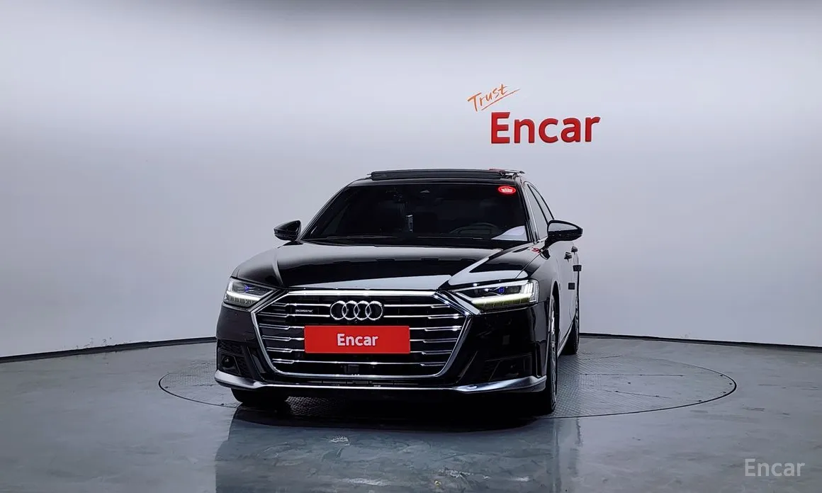 Фото 3 - Audi A8