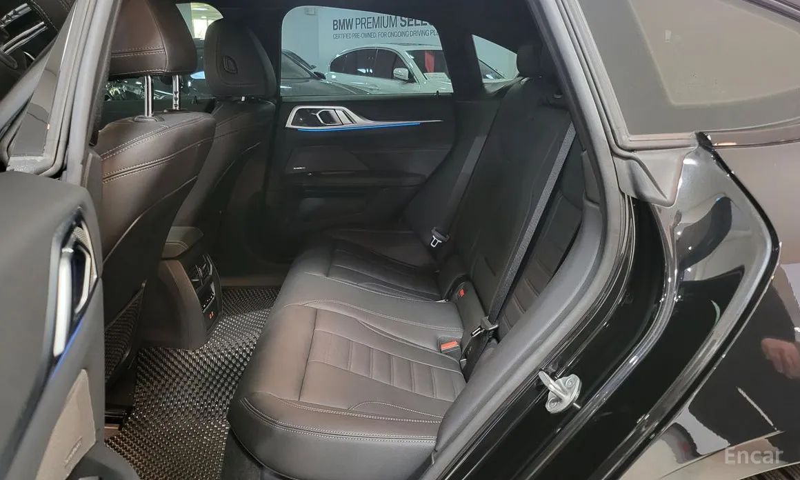 Фото 11 - BMW i4