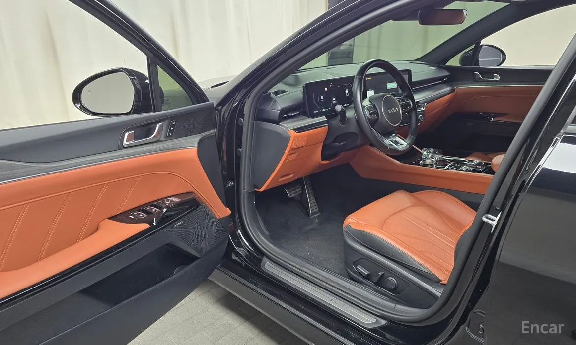 Фото 10 - Kia K5