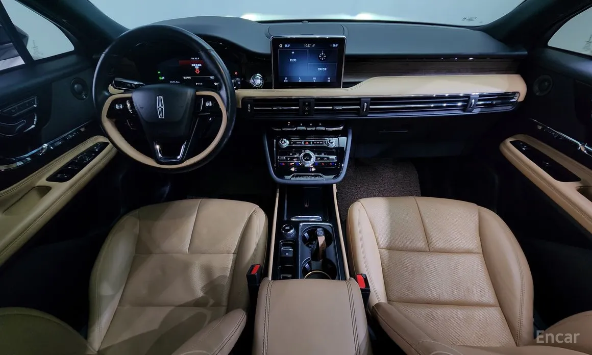 Фото 7 - Lincoln Corsair