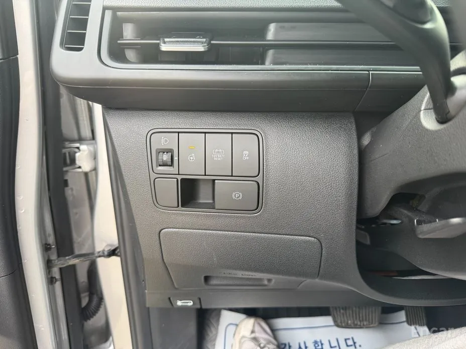 Фото 10 - Hyundai Staria