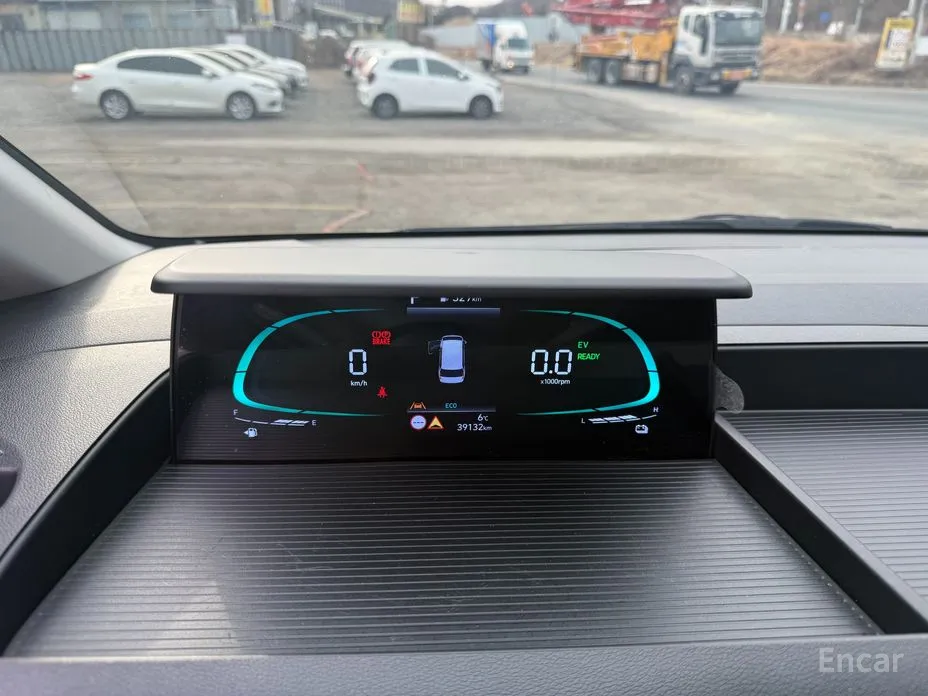 Фото 7 - Hyundai Staria