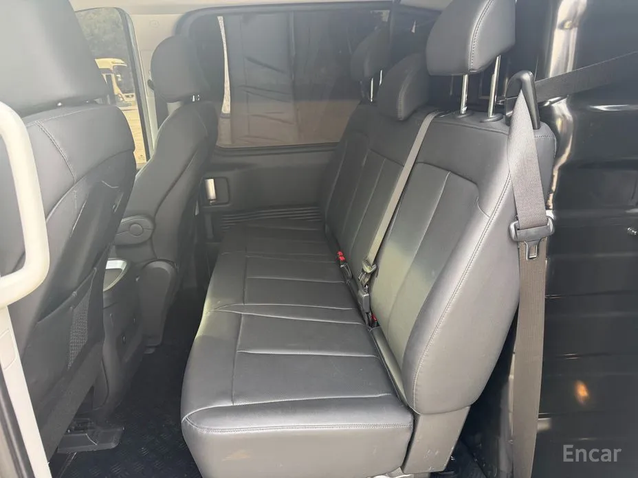 Фото 9 - Hyundai Staria