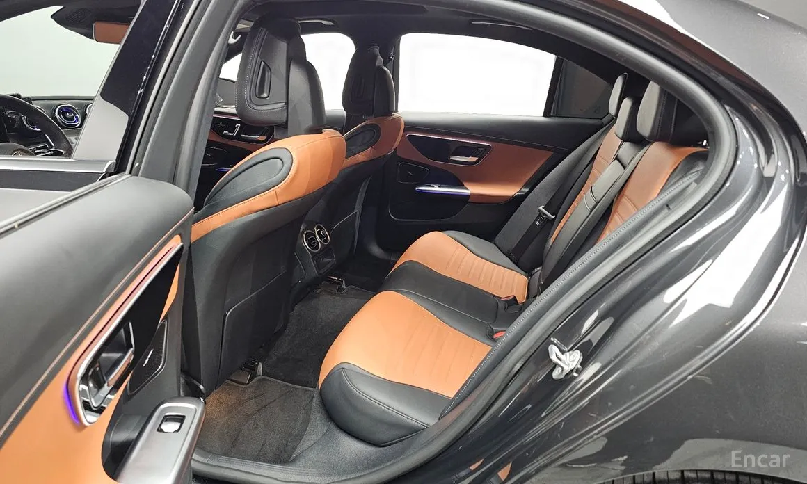 Фото 11 - Mercedes-Benz C-Class