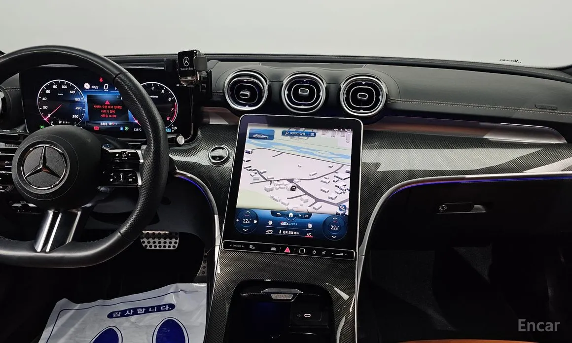 Фото 16 - Mercedes-Benz C-Class