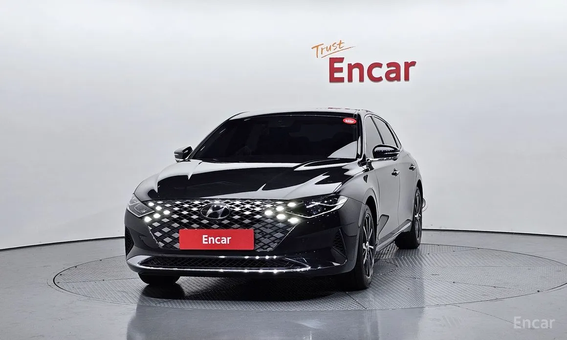 Фото 3 - Hyundai Grandeur
