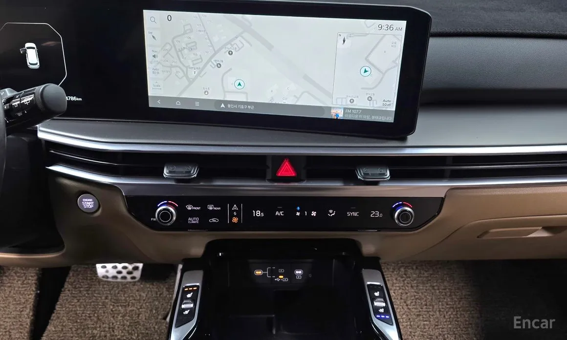 Фото 14 - Kia Sorento