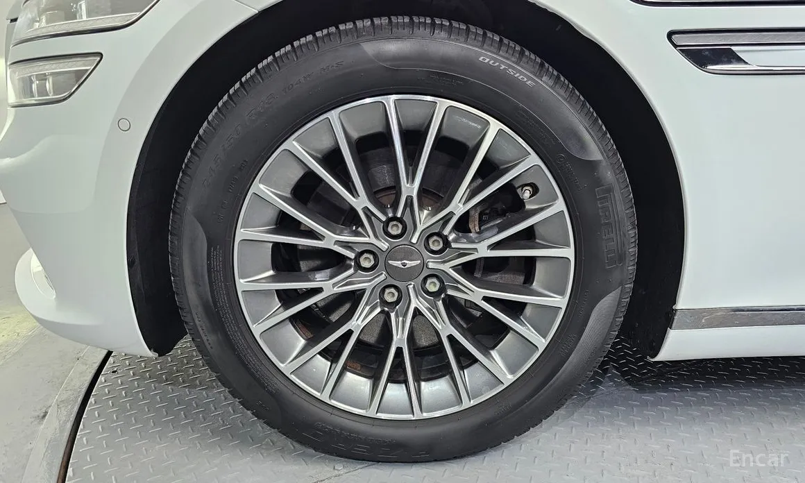 Фото 5 - Genesis G80