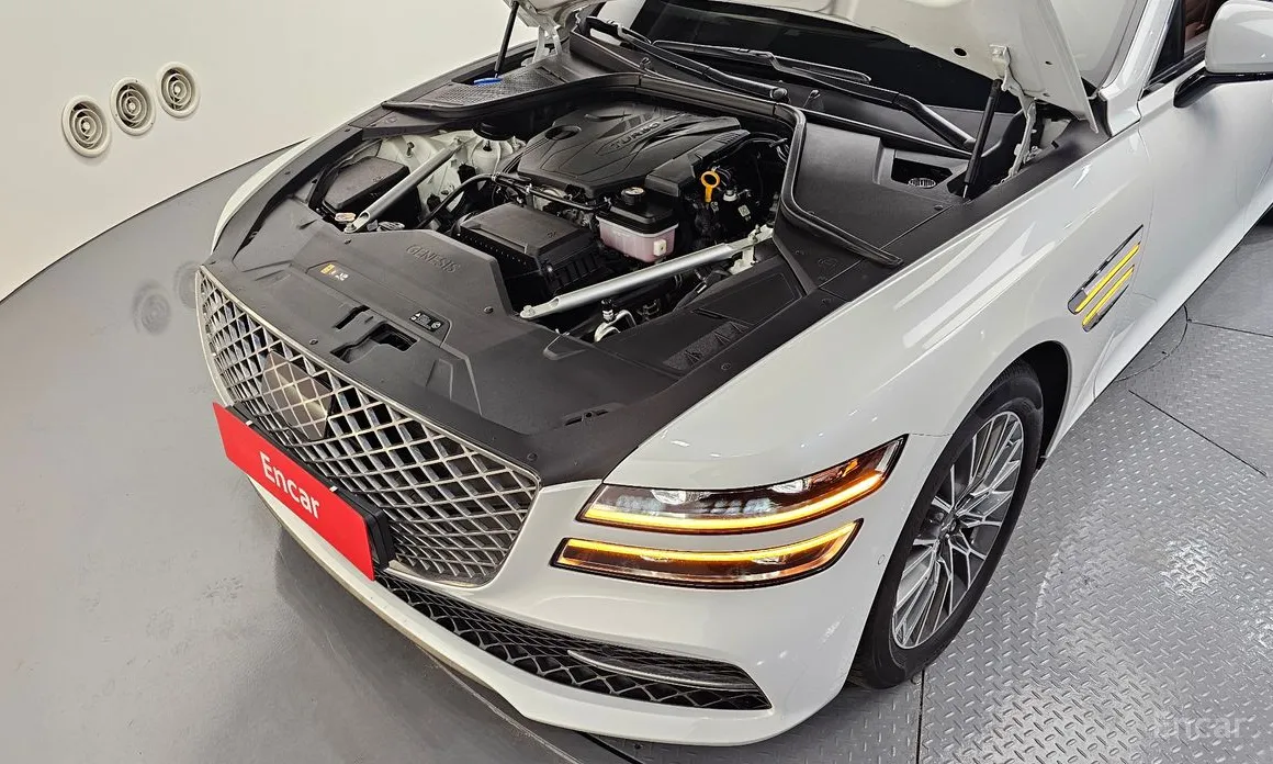 Фото 6 - Genesis G80