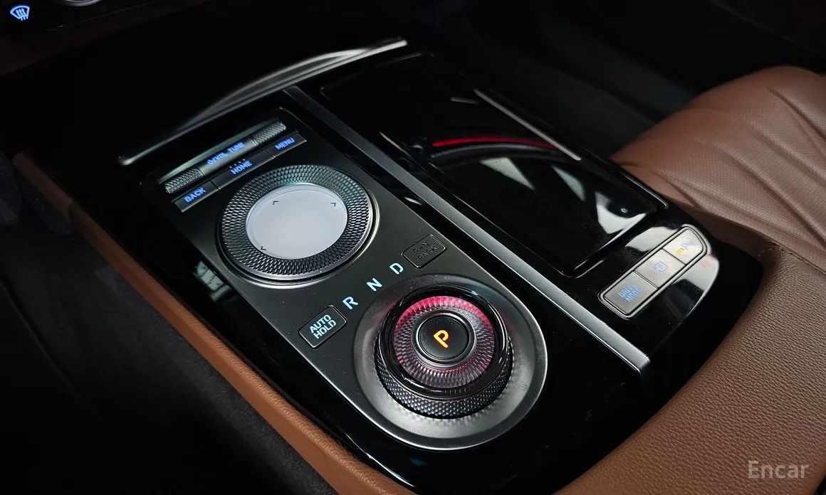 Фото 9 - Genesis G80