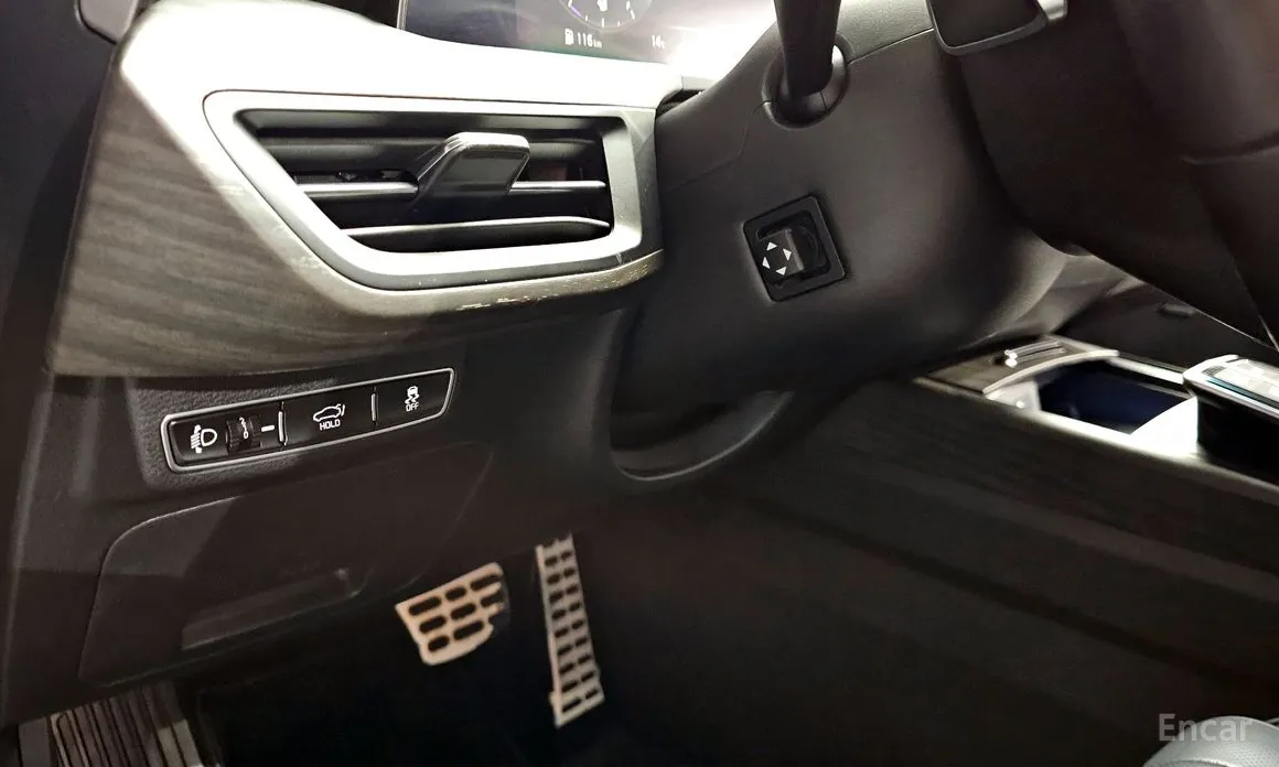 Фото 14 - Kia K8