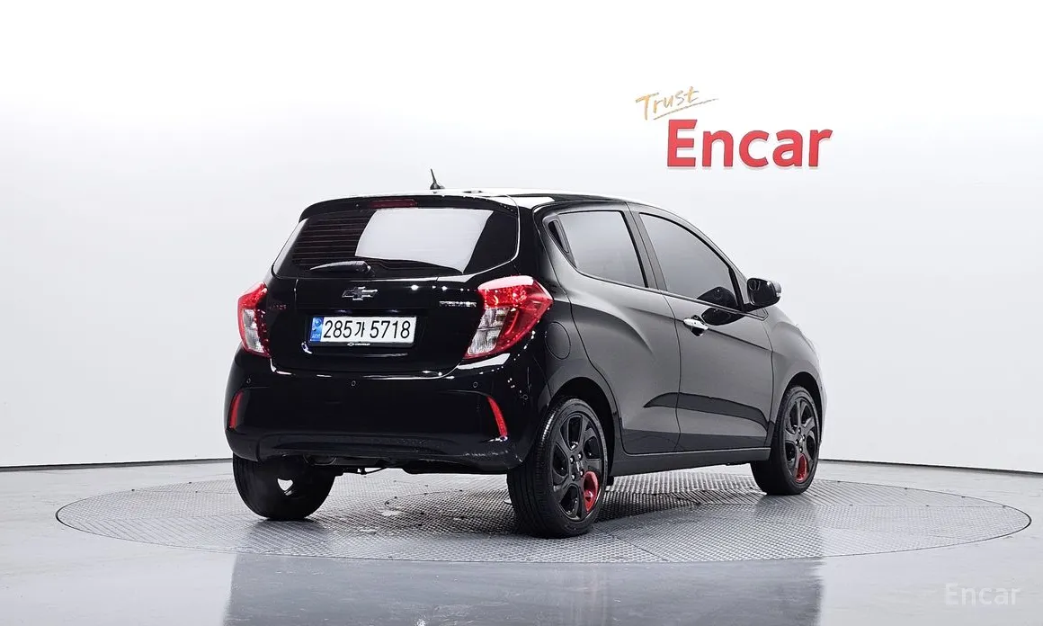 Фото 2 - Chevrolet Spark