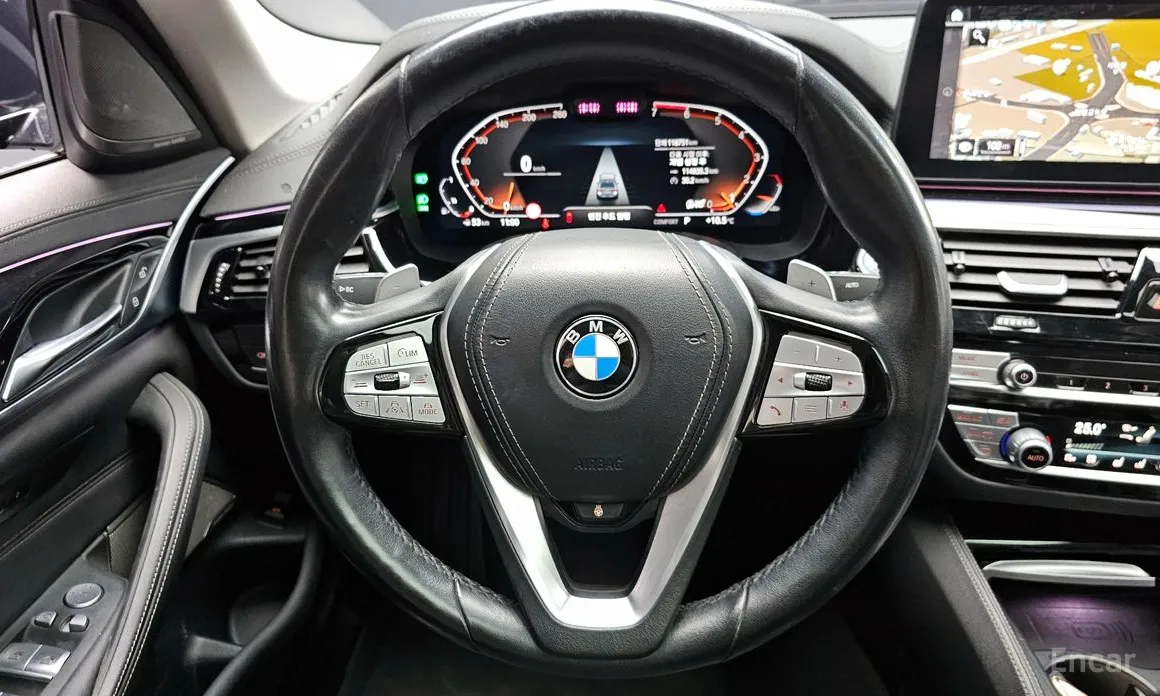 Photo 13 - BMW 5 Series