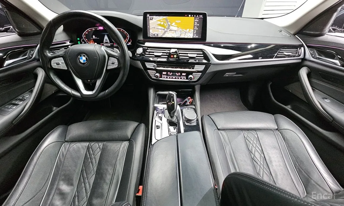 Photo 7 - BMW 5 Series