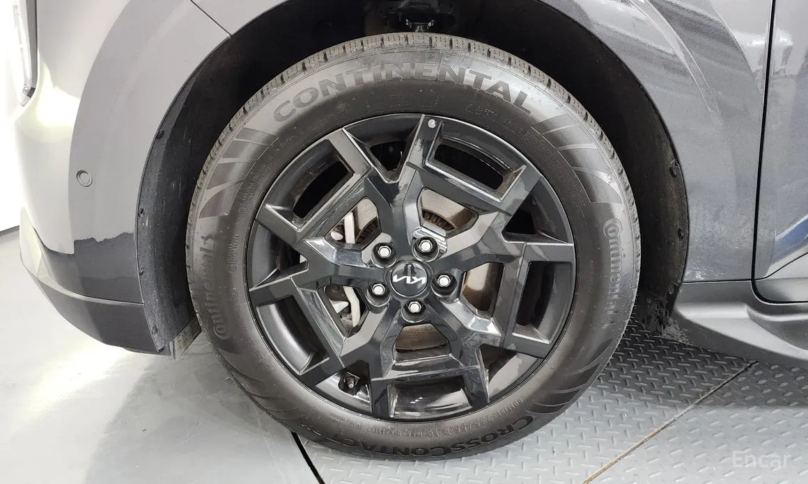 Фото 5 - Kia Carnival