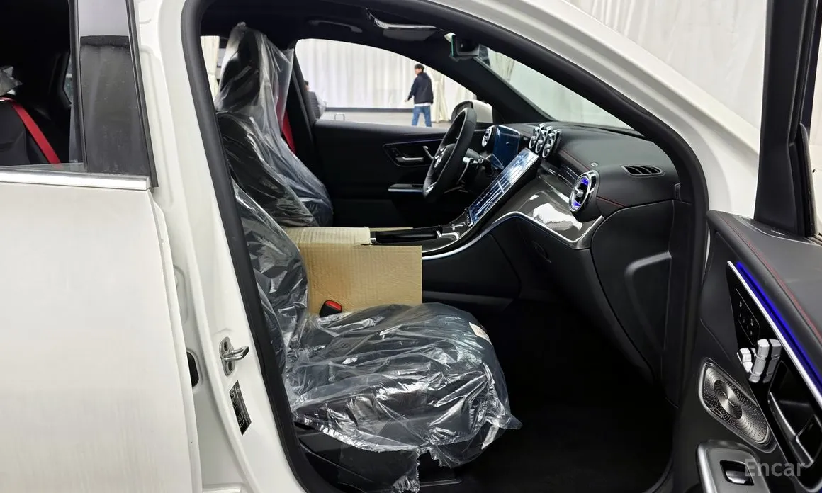 Фото 11 - Mercedes-Benz GLC-Class