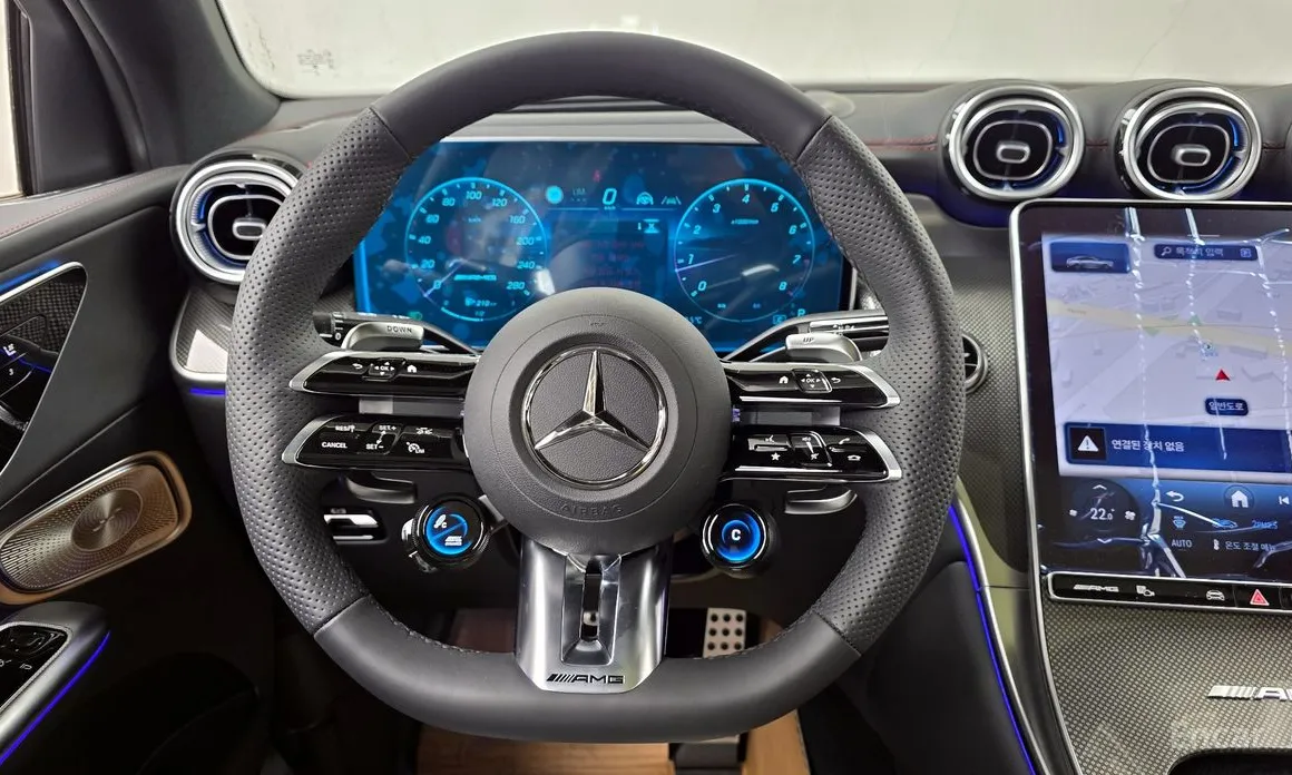 Фото 13 - Mercedes-Benz GLC-Class