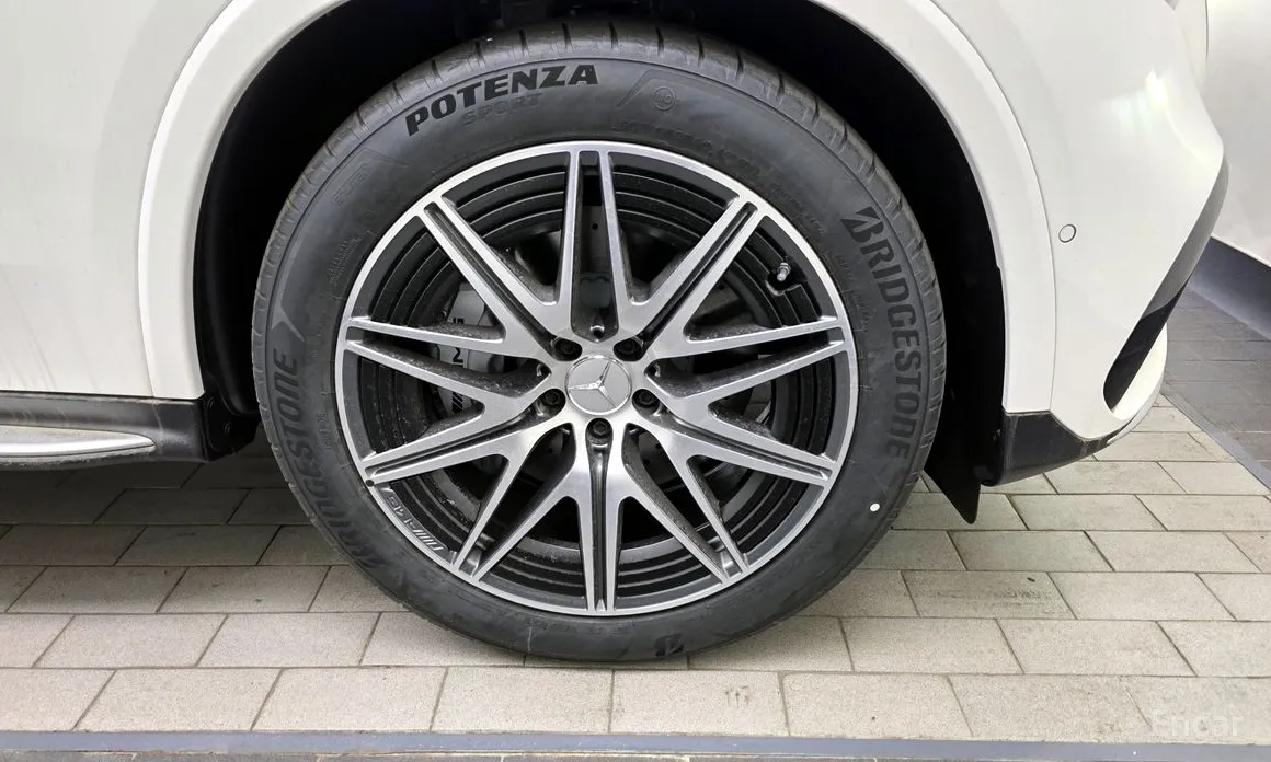 Фото 5 - Mercedes-Benz GLC-Class