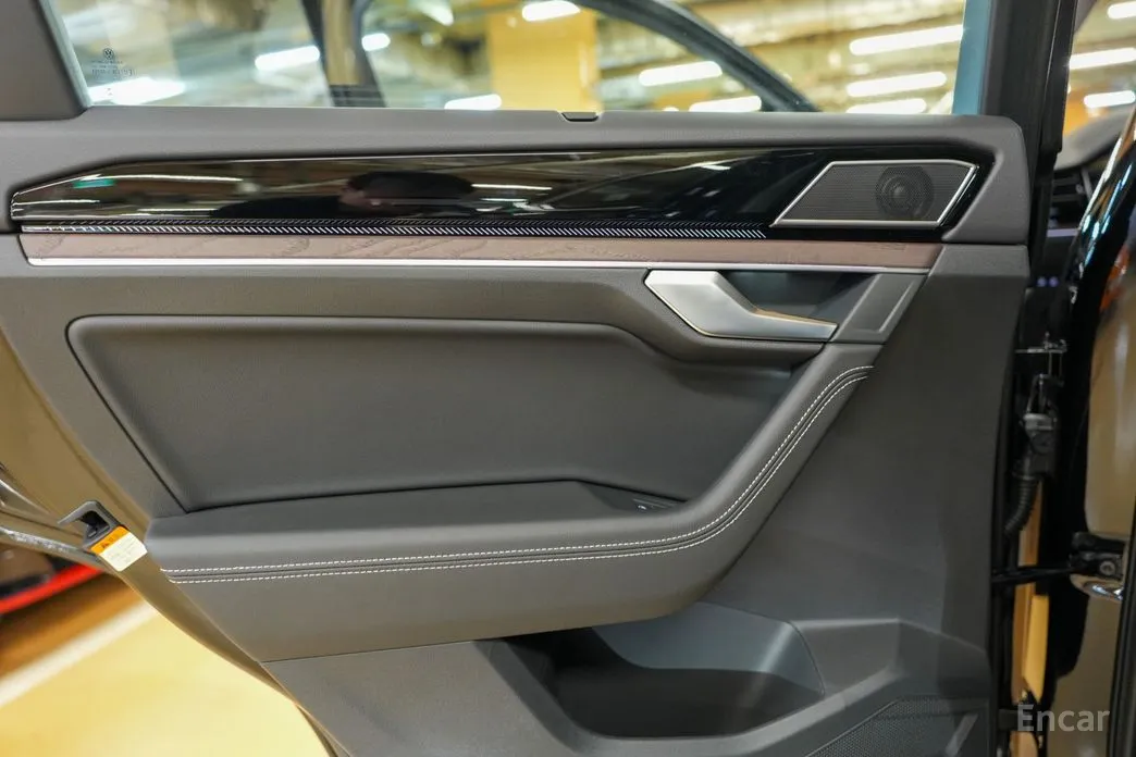 Photo 11 - Volkswagen Touareg