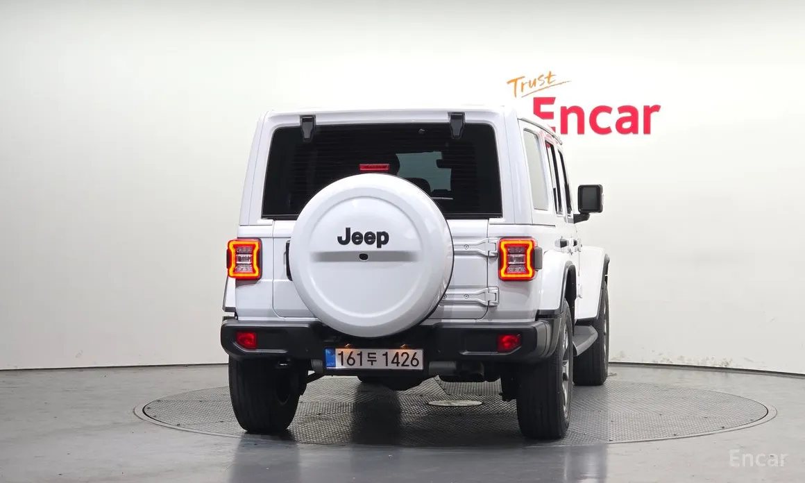 Photo 4 - Jeep Wrangler