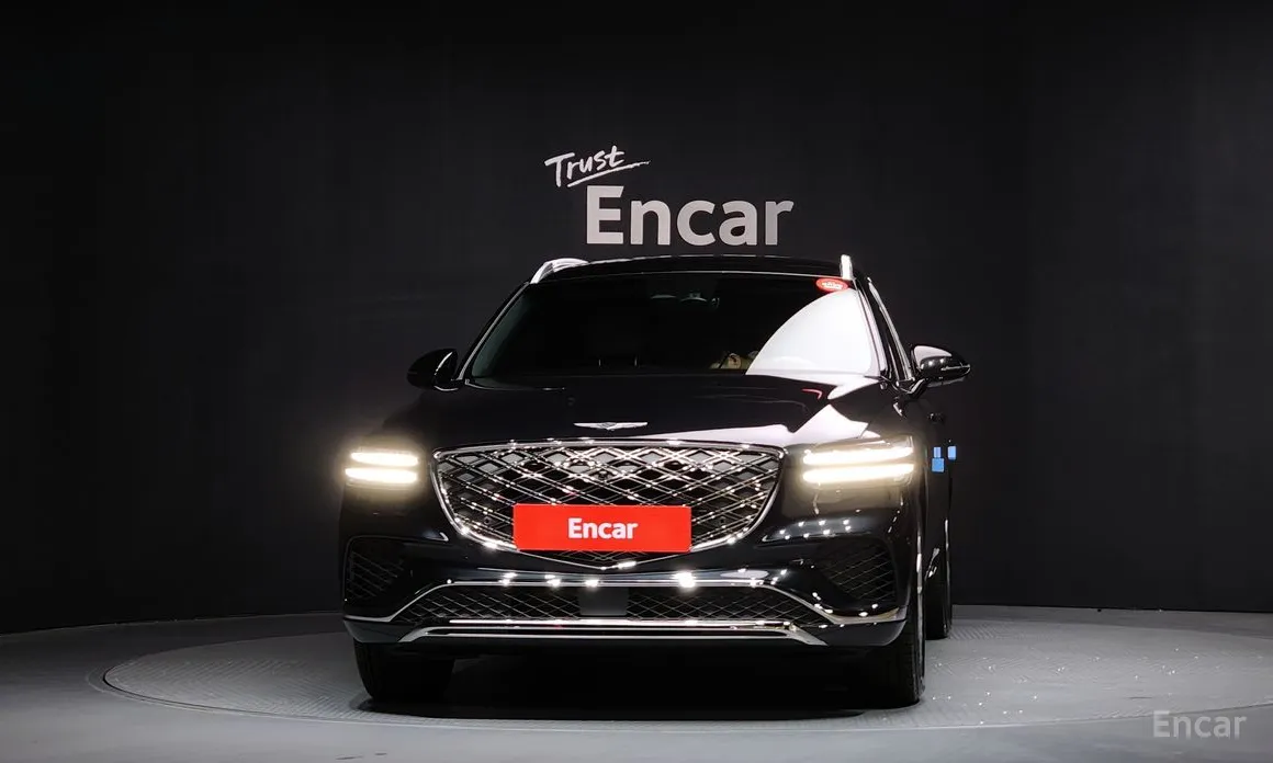 Фото 3 - Genesis GV70