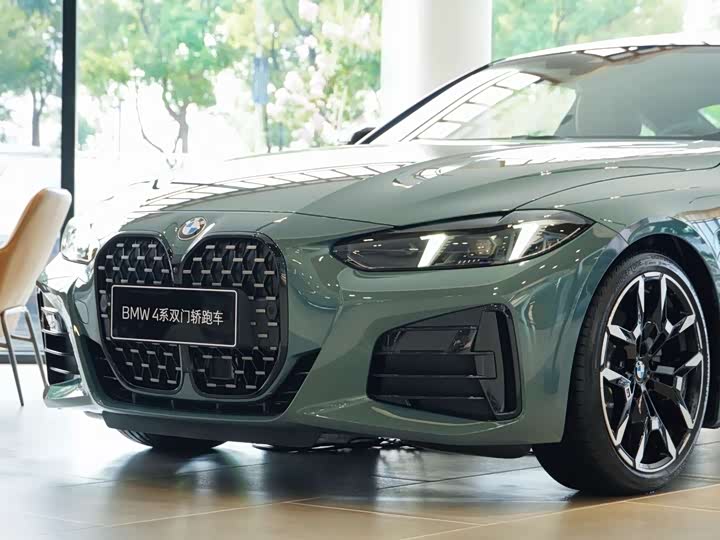 Фото 11 - BMW 4 Series