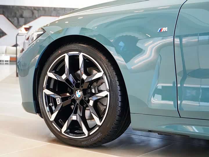 Фото 4 - BMW 4 Series