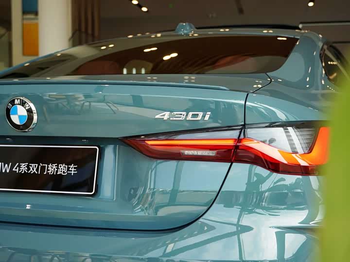 Фото 9 - BMW 4 Series