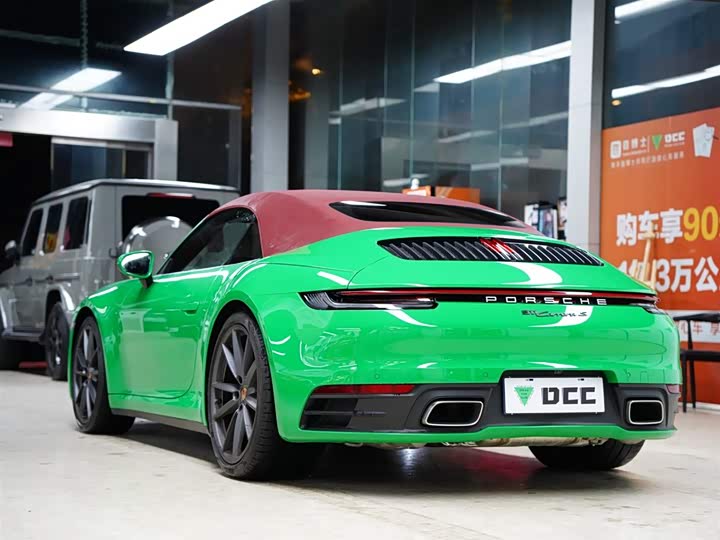 Фото 2 - Porsche 911