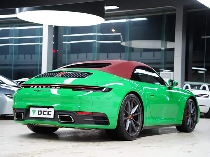 Фото 7 - Porsche 911